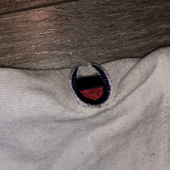 White Champion T-Shirt - Picture 3 of 4